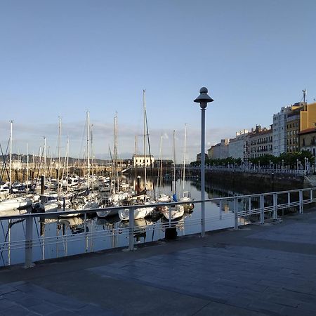 El Rincon Del Puerto Appartement Gijón Buitenkant foto